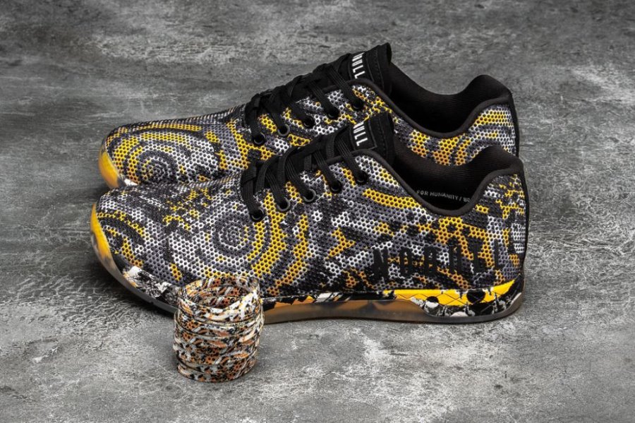 Chaussures de Sport Nobull Artists For Humanity Trainer Homme Grise Foncé Jaune | HV0MPNFYE