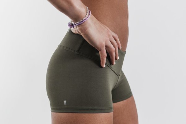 Shorts Nobull Corta 2" Femme Vert | FHBBXJA9Y